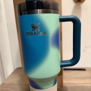 Coastal Teal Stanley 40 oz